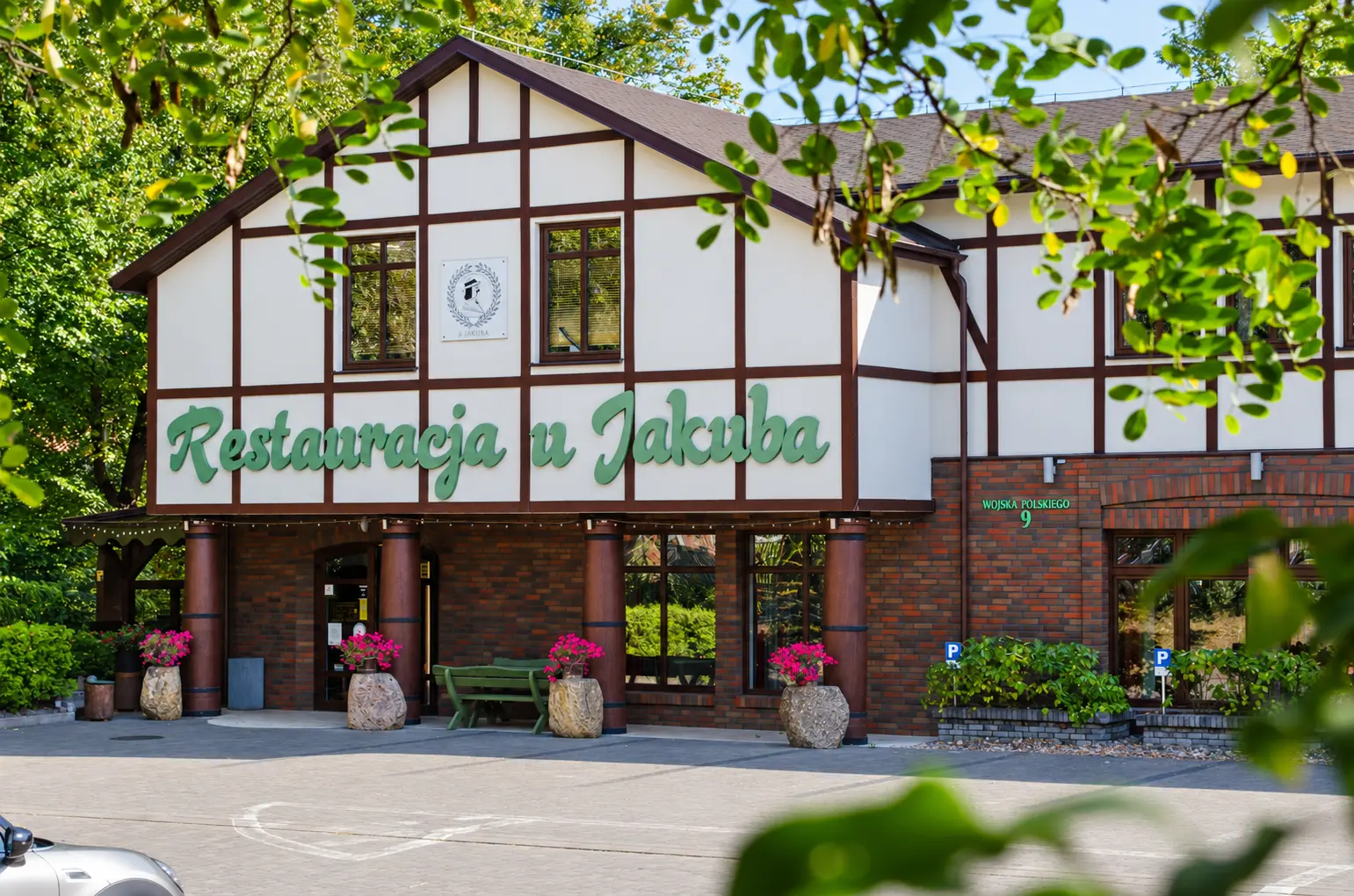 Główne wejście do Restauracji U Jakuba